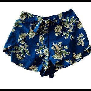Floral Blue Women's Shorts